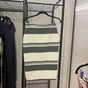 Elizabeth and James Midi Pencil White and Grey Stripes Skirt